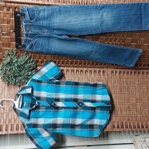 Boys Outfit Jeans And Button Down Shirt Size 8 / Small